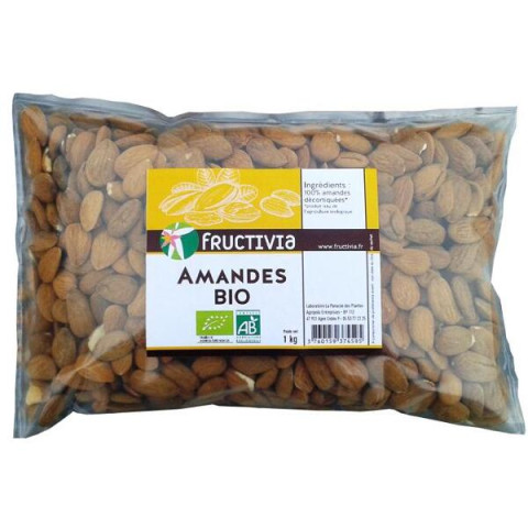Amandes decortiquees bio* vrac au kg