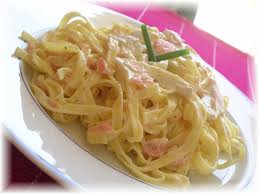 Saumon sauce boursin et pâtes fraîches